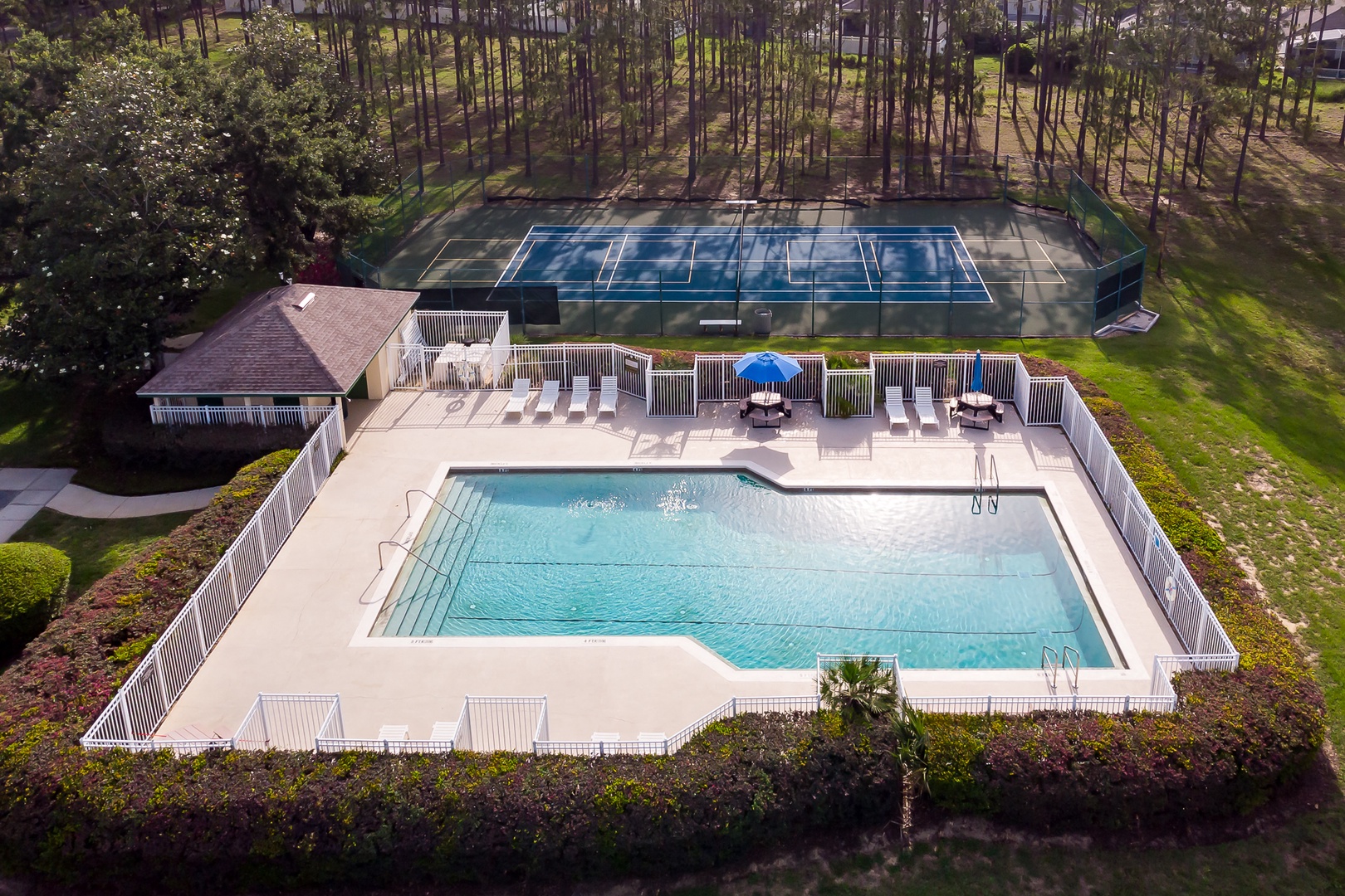4 Highlands Reserve Pool and Tennis