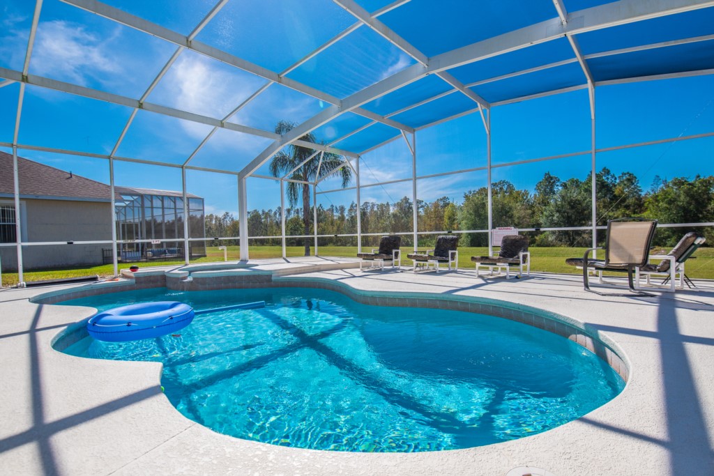 12 Highland Reserve 5 Bed Pool Home
